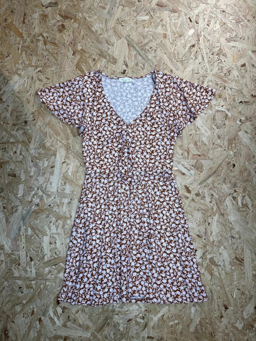 Socialite Floral V-Neck Mini Dress Womens Medium Brown White Flutter Sleeve